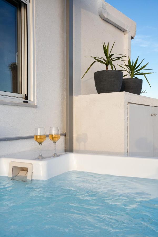 Private Jacuzzi & Acropolis View - The Loft Athen Exterior foto